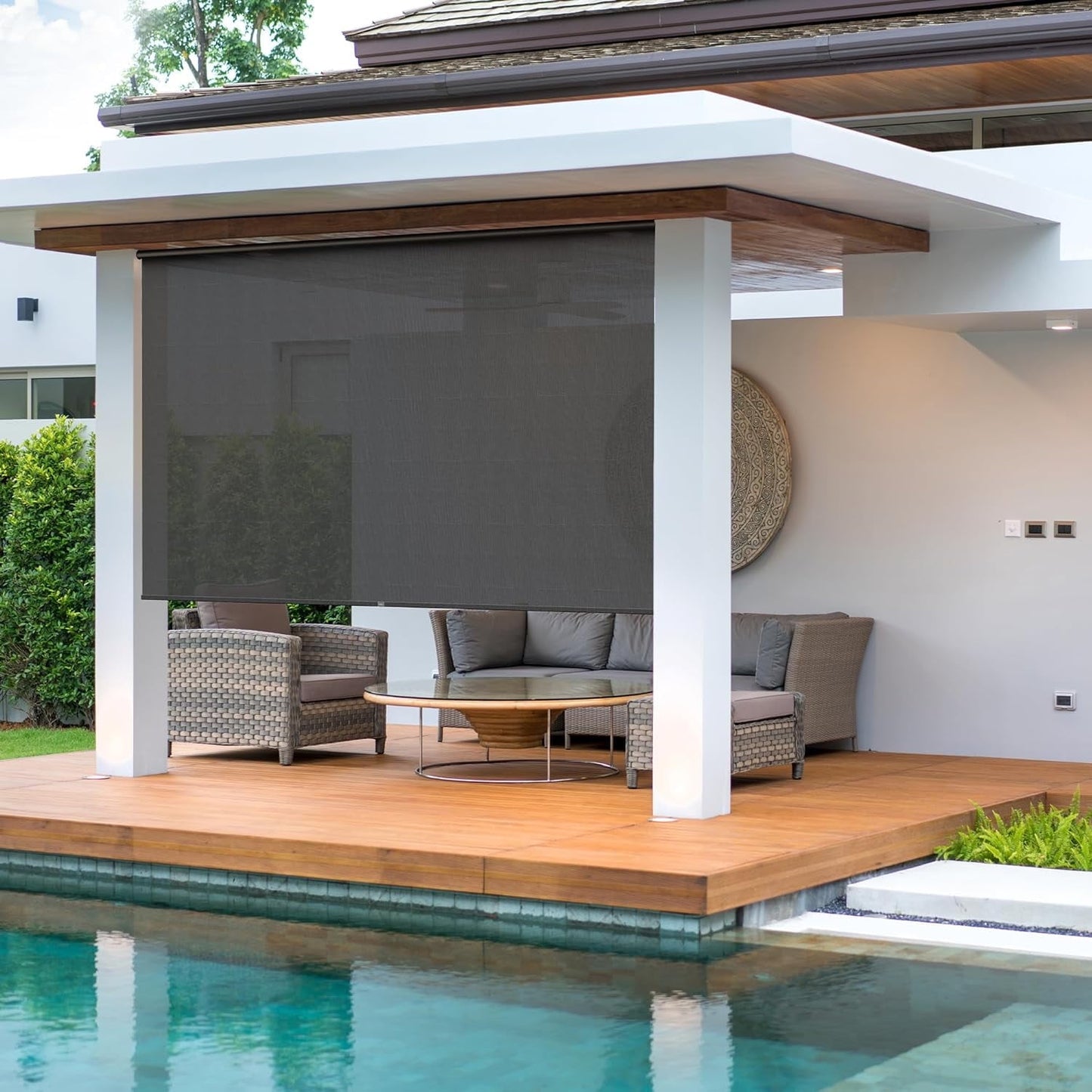 Royalcraft Cordless Outdoor Roller Sun Shade with Pole，6'Wx8'H 420GSM 95% Blockout Waterproof Outdoor Blinds Roll Up for Gazebo Porch, Deck, Pergola,Brown